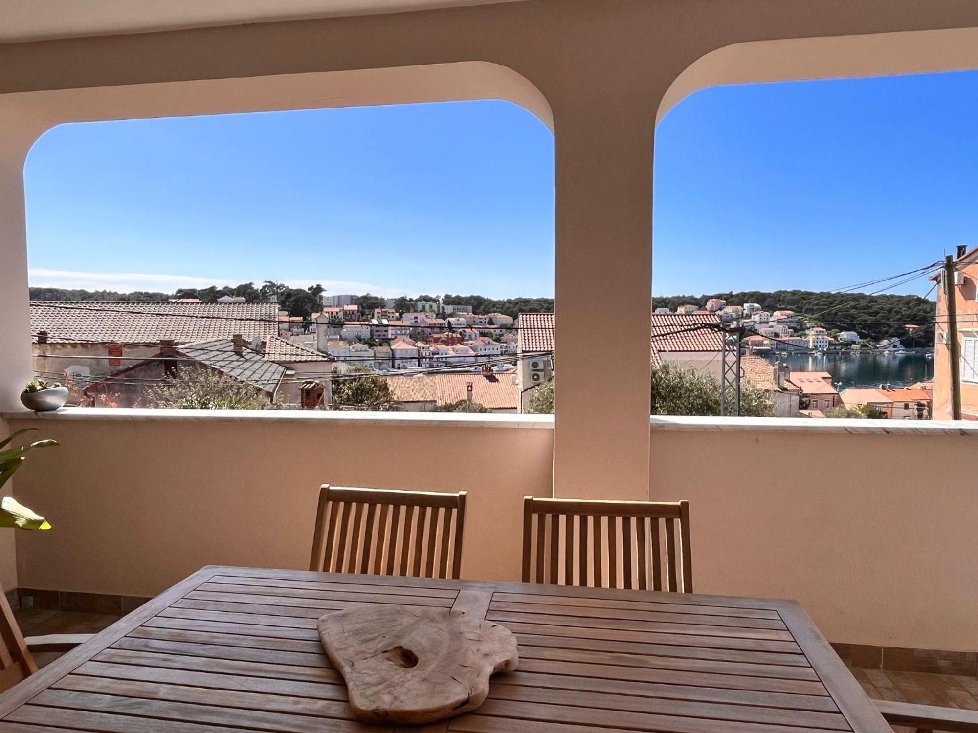 Apartment Oscar Mali Lošinj Eksteriør bilde