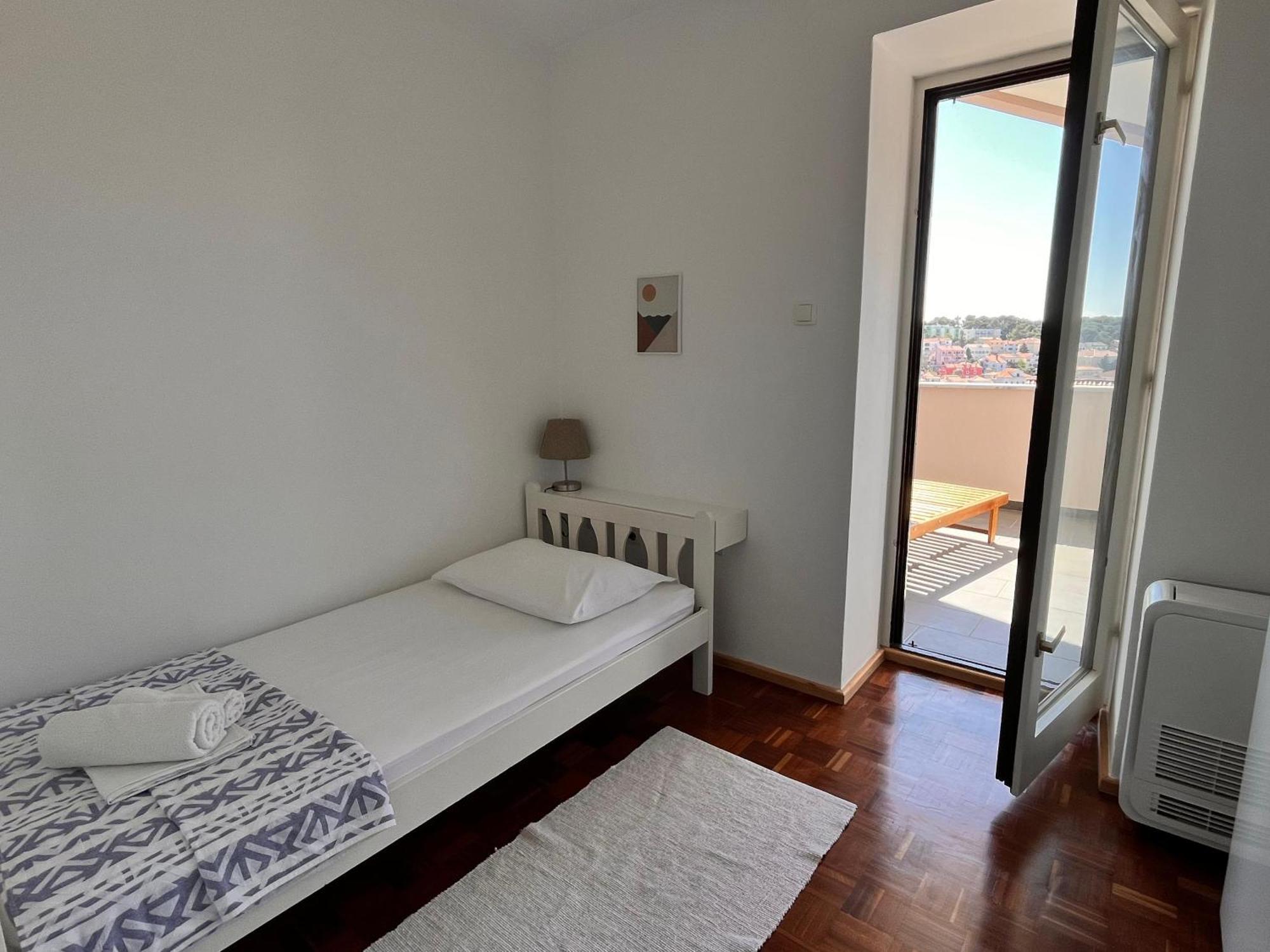 Apartment Oscar Mali Lošinj Eksteriør bilde